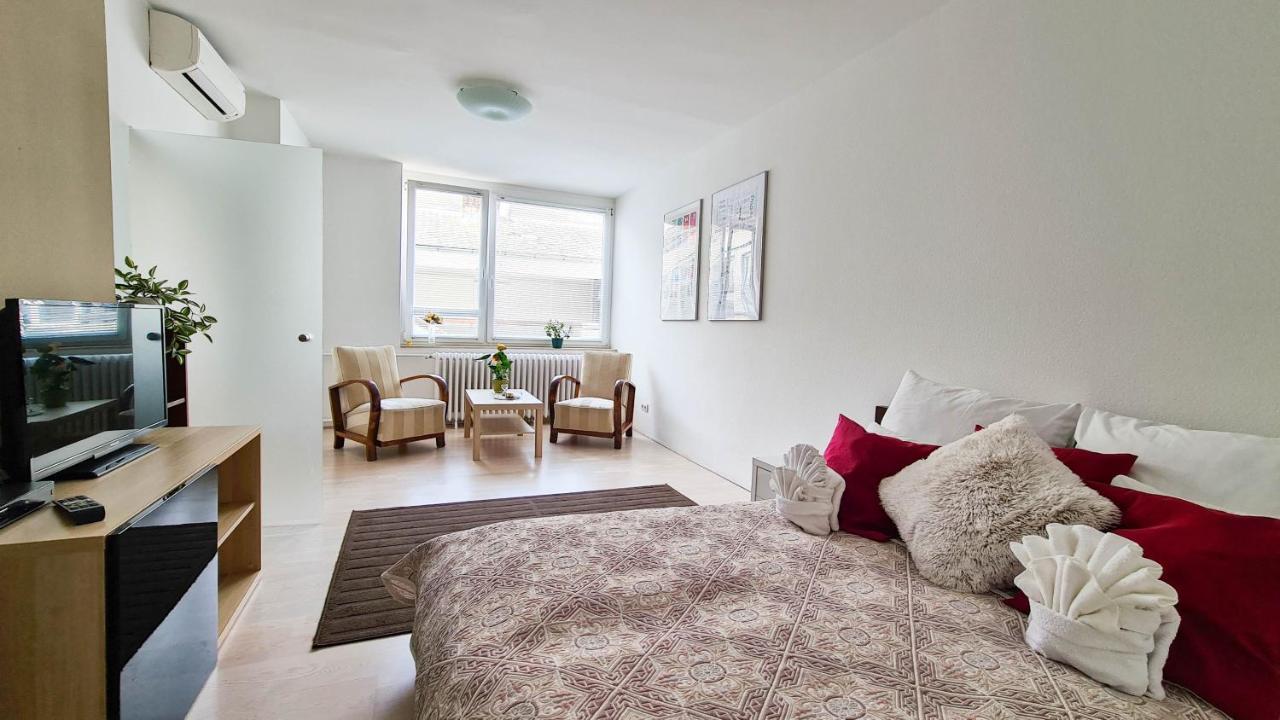Premium Buda Castle Apartment بودابست المظهر الخارجي الصورة